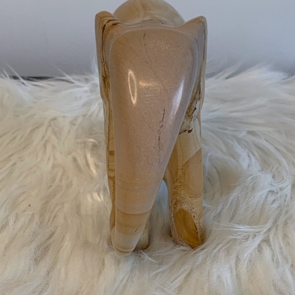 Handcrafted marble Elephant Sculpture - Picture 8 of 13